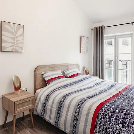 Lägenhet 2 Chambres, Hyper-centre, Stationnement Prive Gratuit